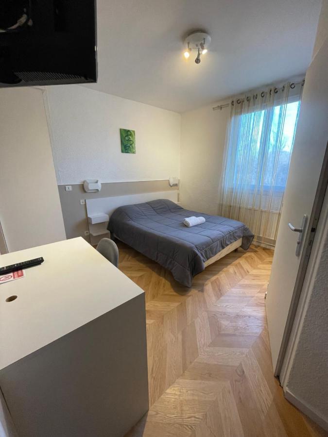 Hotel Les Chenes シストロン エクステリア 写真