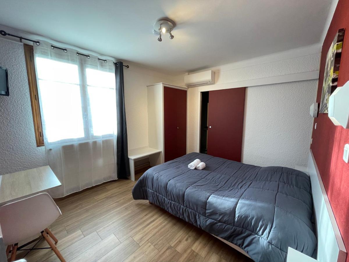 Hotel Les Chenes シストロン エクステリア 写真