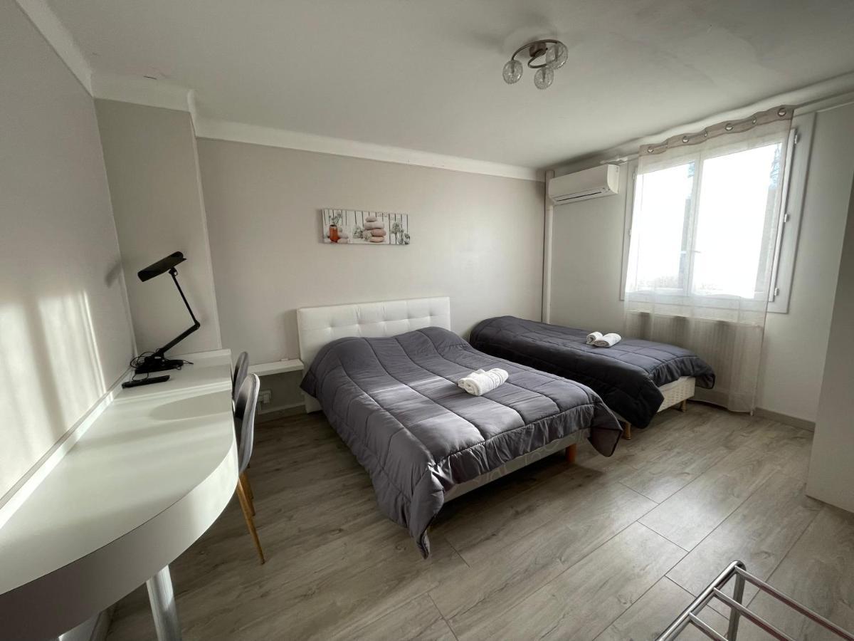 Hotel Les Chenes シストロン エクステリア 写真