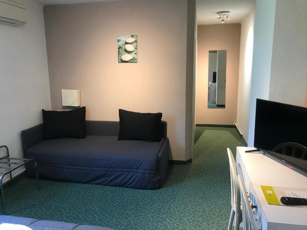 Hotel Les Chenes シストロン エクステリア 写真