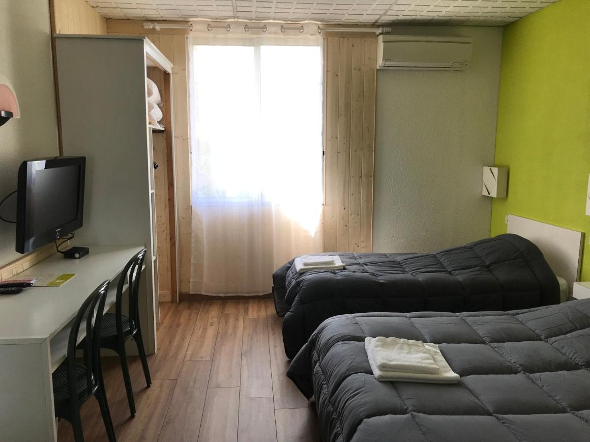 Hotel Les Chenes シストロン エクステリア 写真